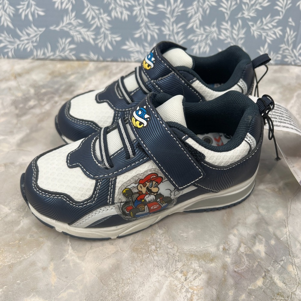 NEW ground up Super Mario light up sneakers athletic shoes blue 11 boys